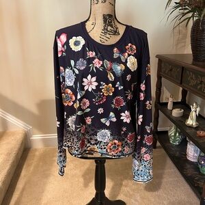 NWT Johnny Was Blue Active top